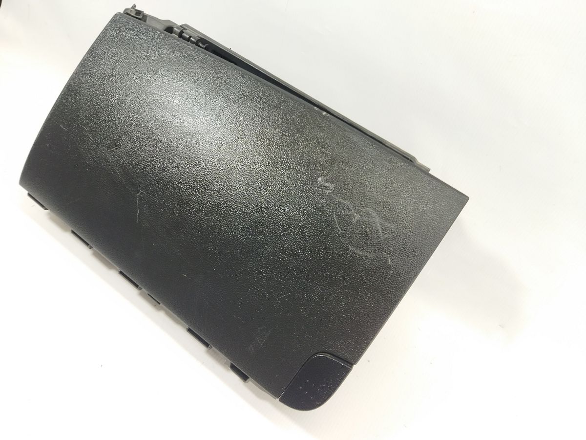 Forte Бардачок Kia Forte 2014-2016 84510B0010BGG Kia Forte 3