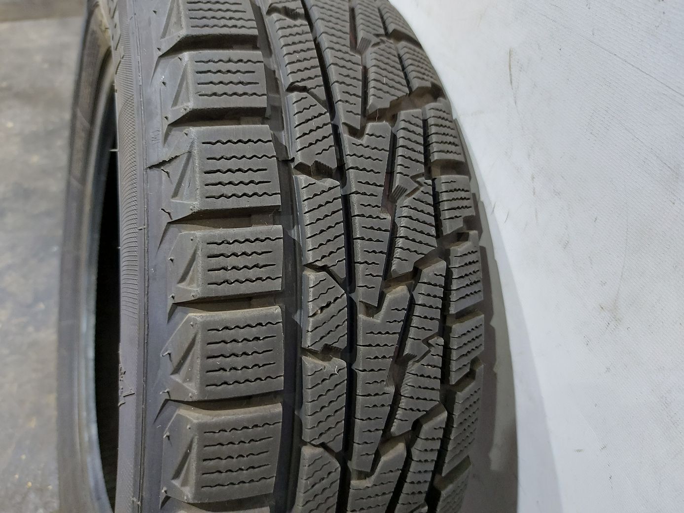  Гума Premiorri Viamaggiore ZPlus 88H 185/65R15 4