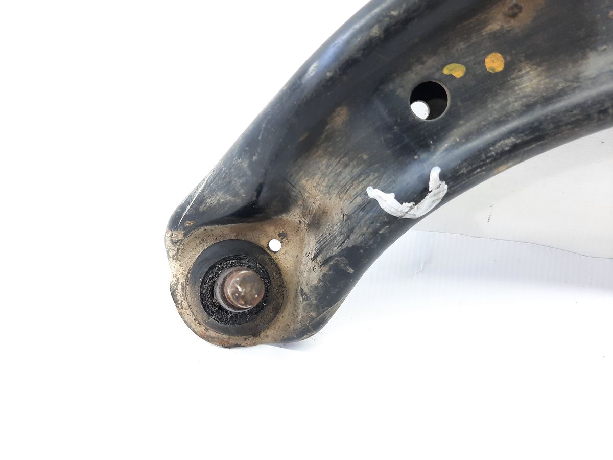 Insight Рычаг передний нижний правый Honda Insight 2010-2011 51350TK6A01 Honda Insight 6