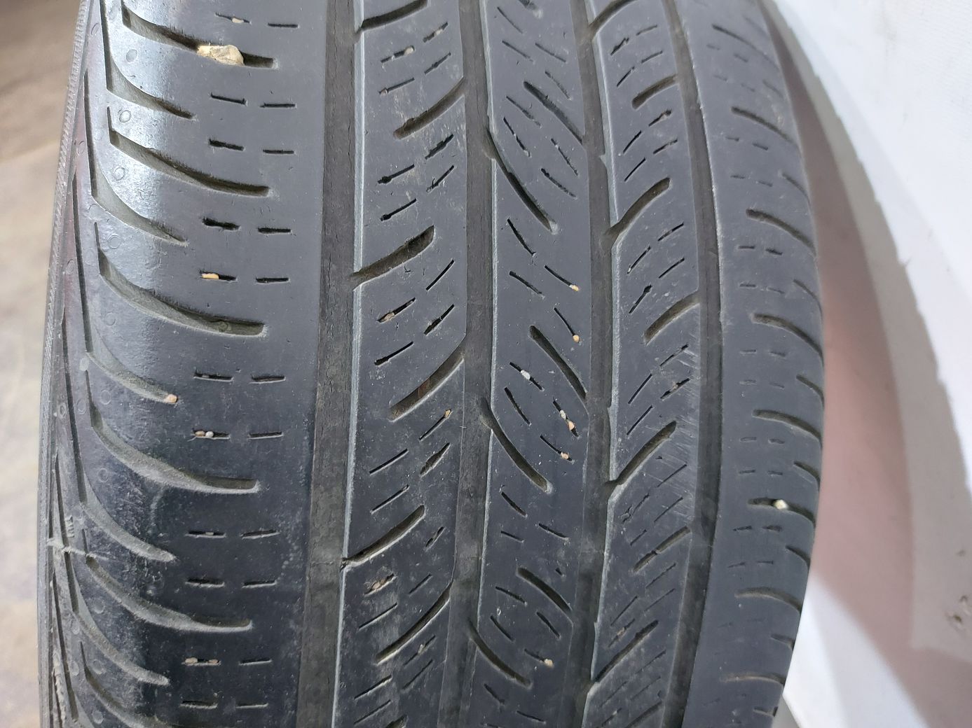  Резина Continental Contipro 215/50R17 4