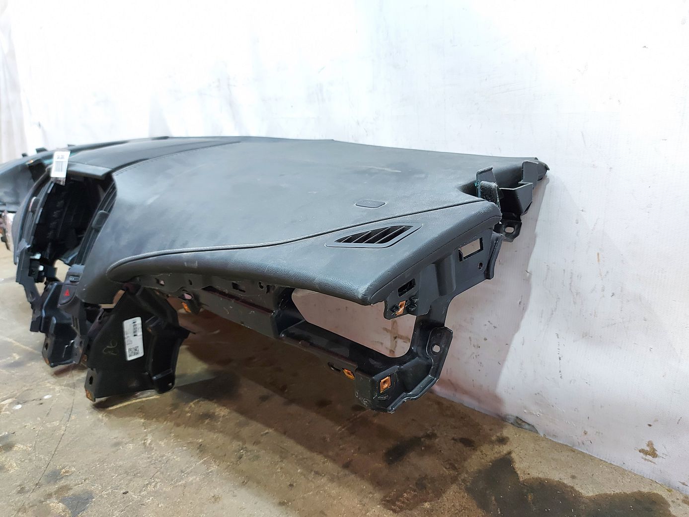 Ats Каркас торпеды (пластик) Cadillac ATS 2013-2019 23308034 Cadillac ATS 17