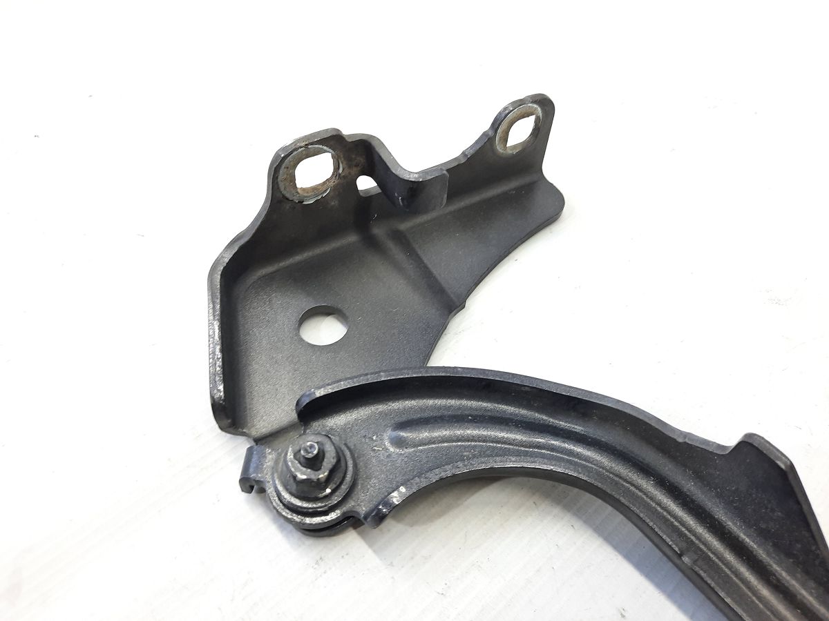 200 limited Петля капота права Chrysler 200 Limited 2015-2017 68143718AA Chrysler 200 Limited 7