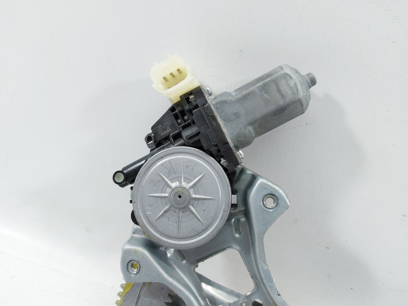 Rogue Склопідйомник дверей задньої правої Nissan Rogue 2014-2020 827204BA2A Nissan Rogue 2 Rogue Склопідйомник дверей задньої правої Nissan Rogue 2014-2020 827204BA2A Nissan Rogue 2