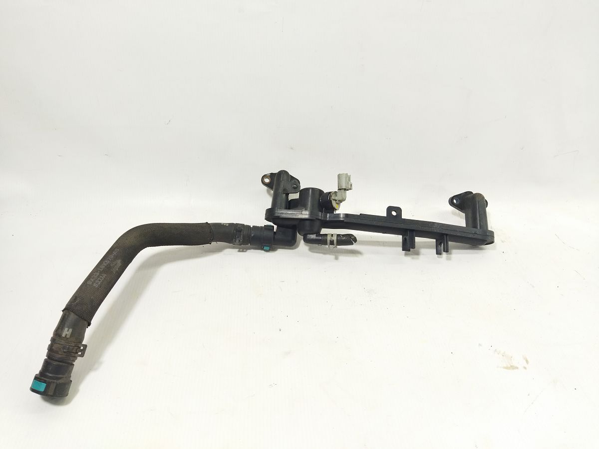 Xf Фланець охолоджувальної рідини двигуна впускний Jaguar XF 2010-2015 AJ814056 Jaguar XF 5