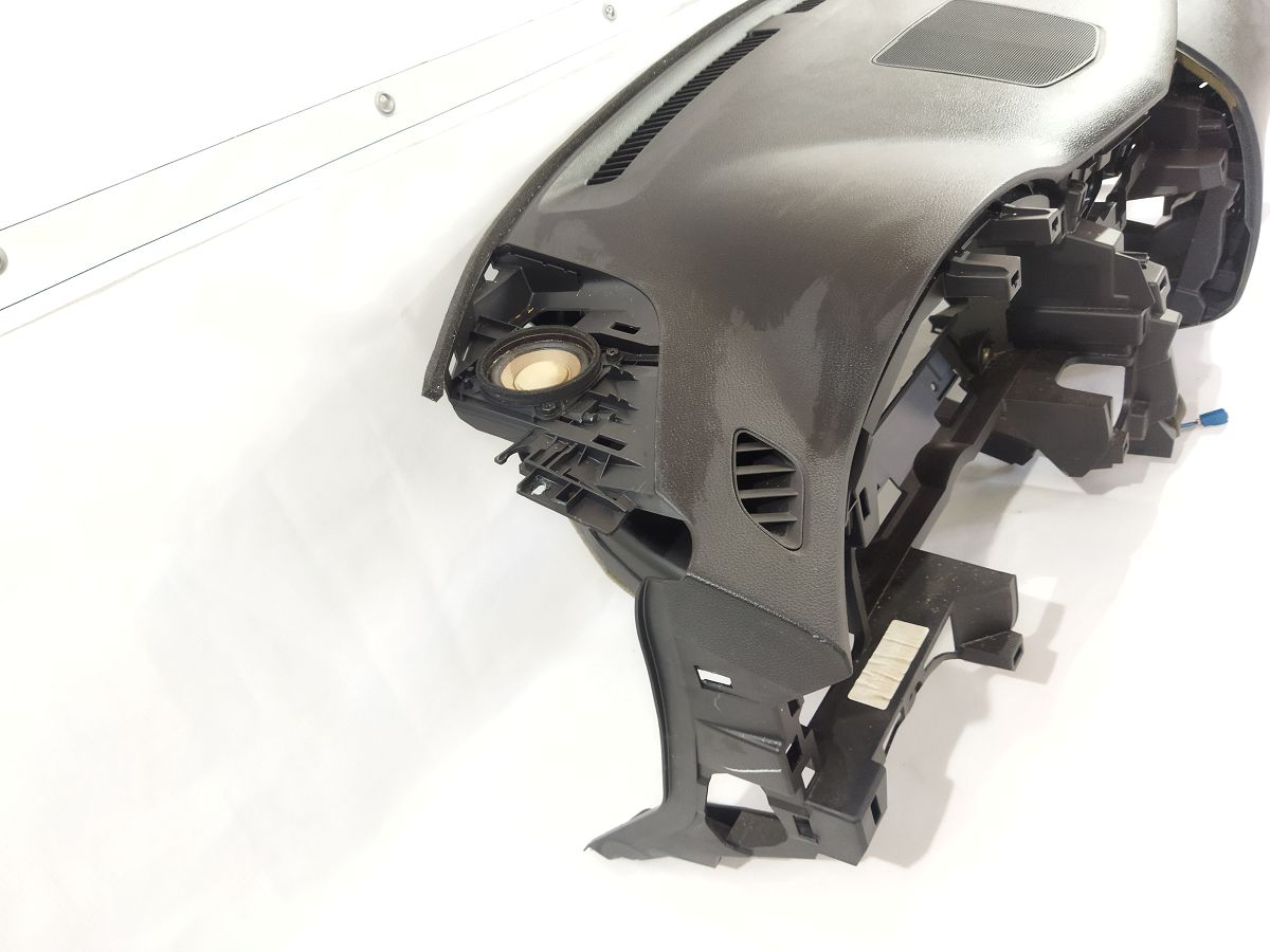 Altima Торпеда гола Nissan Altima 2014-2018 682009HT0A Nissan Altima 4