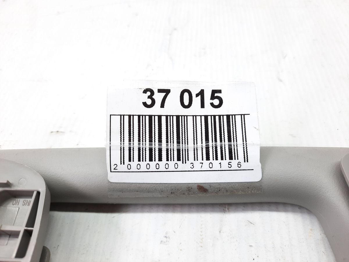 Equinox Ручка потолочная задняя правая Chevrolet Equinox 2010-2017 20864480 Chevrolet Equinox 3