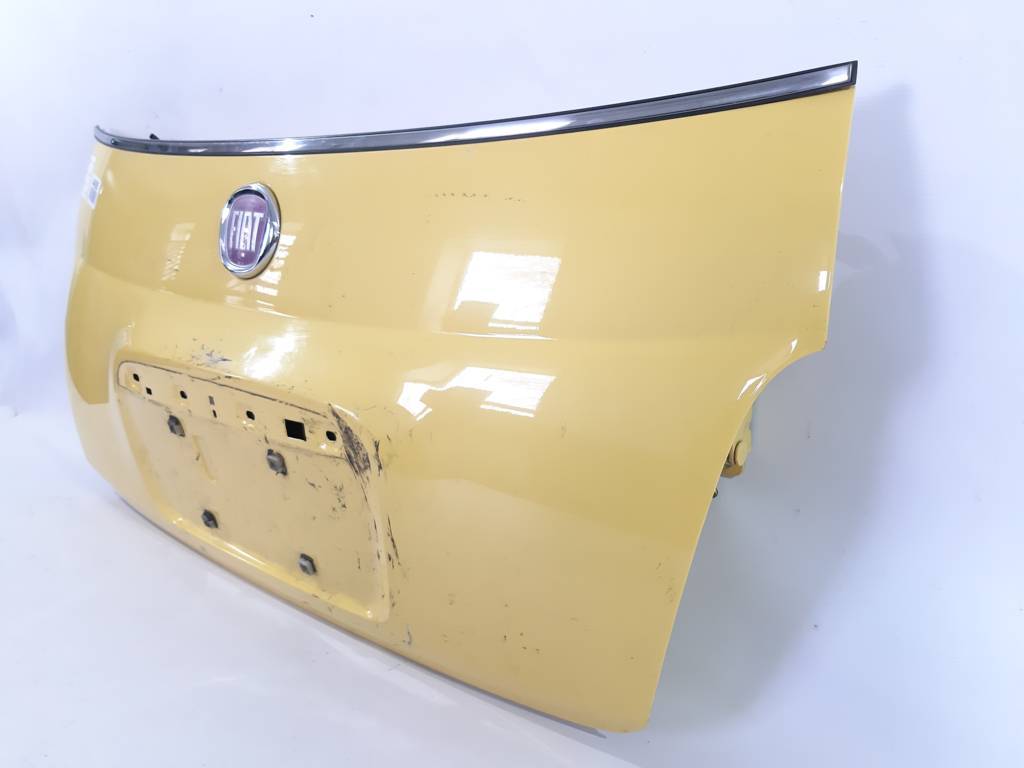 Abarth Кришка багажника Fiat Abarth 2012-2017 55397621ab Fiat Abarth 3