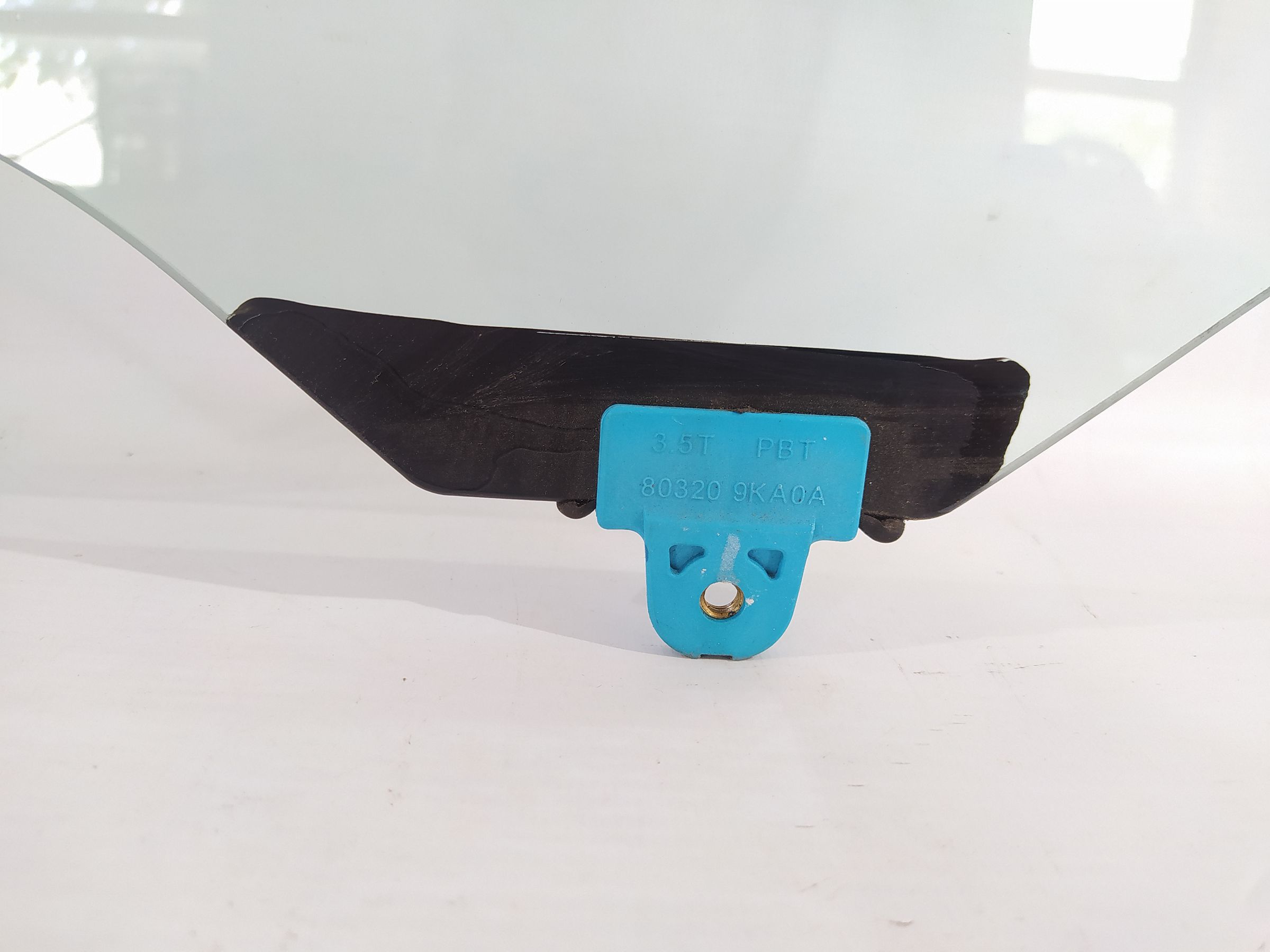 Versa note Скло дверей передньої лівої Nissan Versa Note 2014-2016 803013WC1A Nissan Versa Note 4