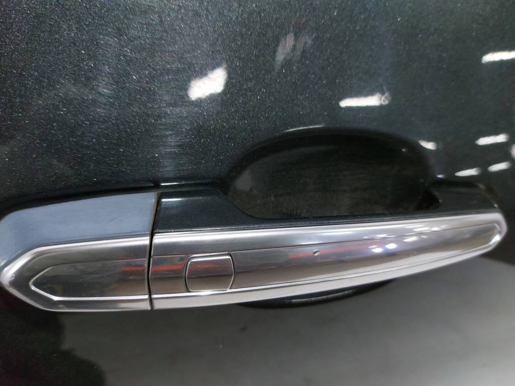 Ats Двері передні права в зборі Cadillac ATS 2013-2018 84200615 Cadillac ATS 8