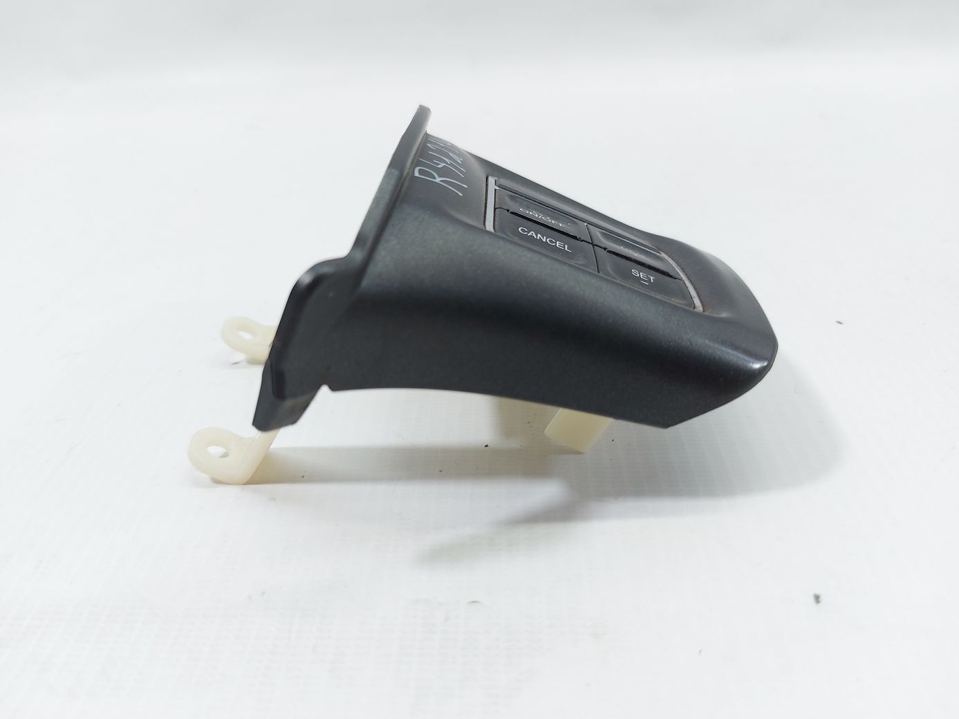 Dart Кнопки рульового колеса праві Dodge Dart 2013-2016 68140288AC Dodge Dart 2