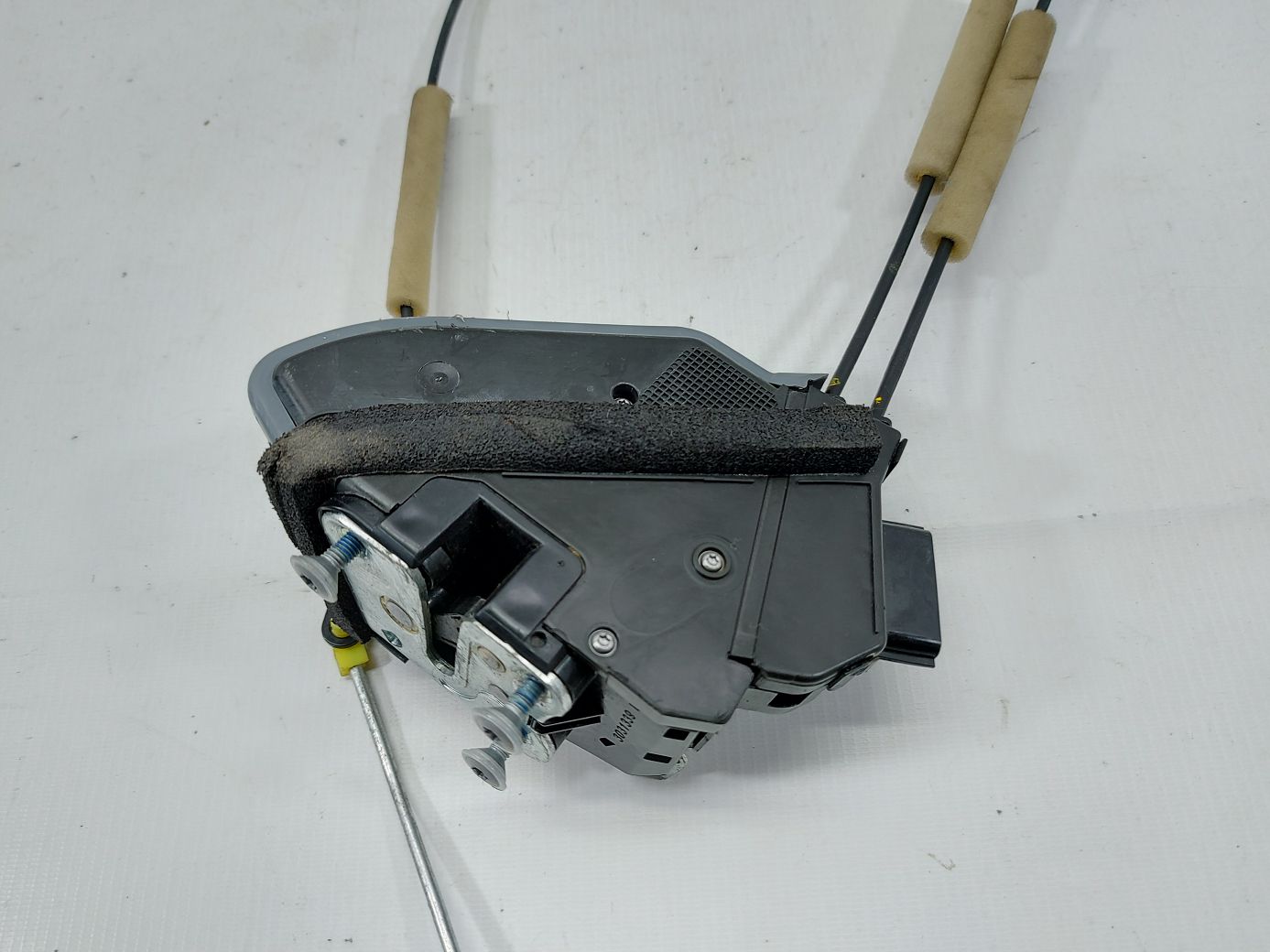 Versa note Замок двери передней левой Nissan Versa Note 2014-2019 805019KT0A Nissan Versa Note 2