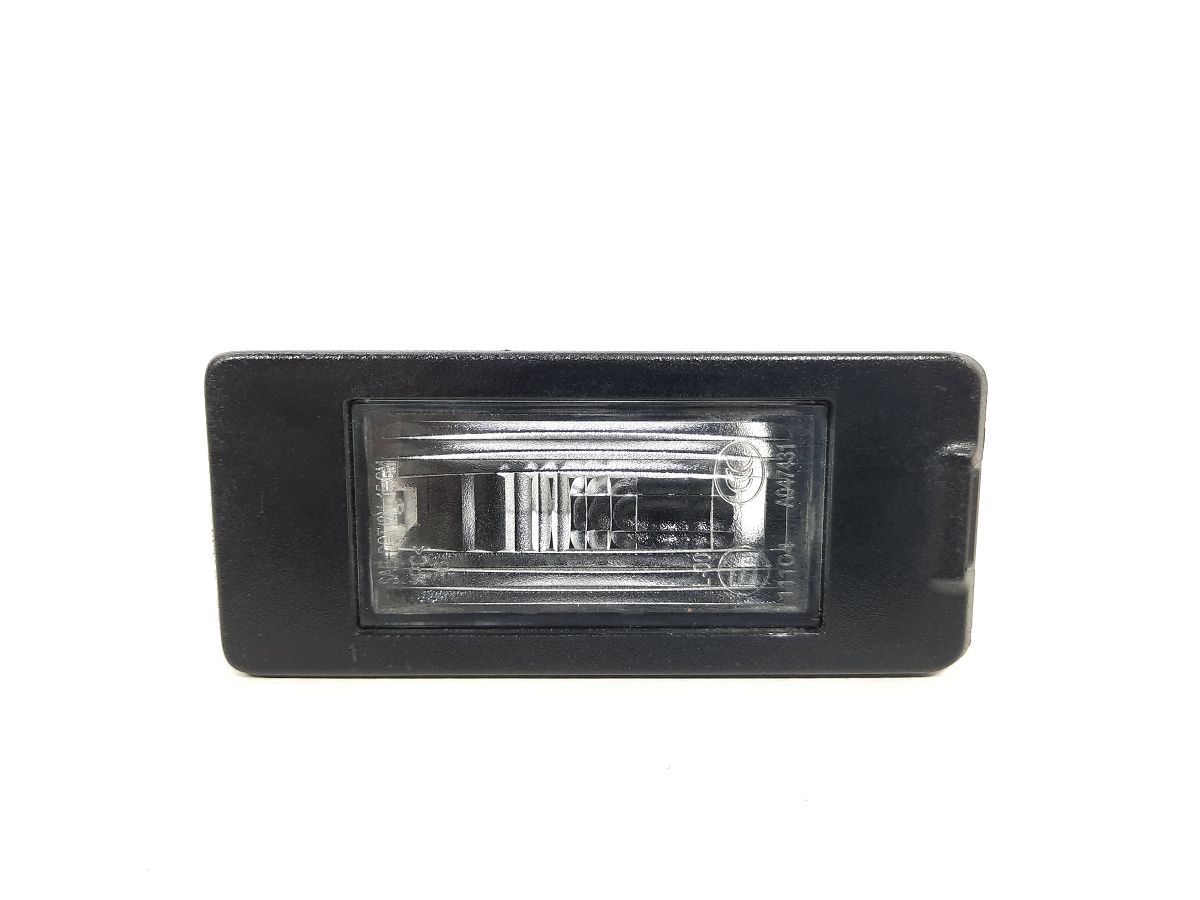 Malibu Ліхтар підсвічування номера Chevrolet Malibu 2016-2021 13590043 Chevrolet Malibu 18