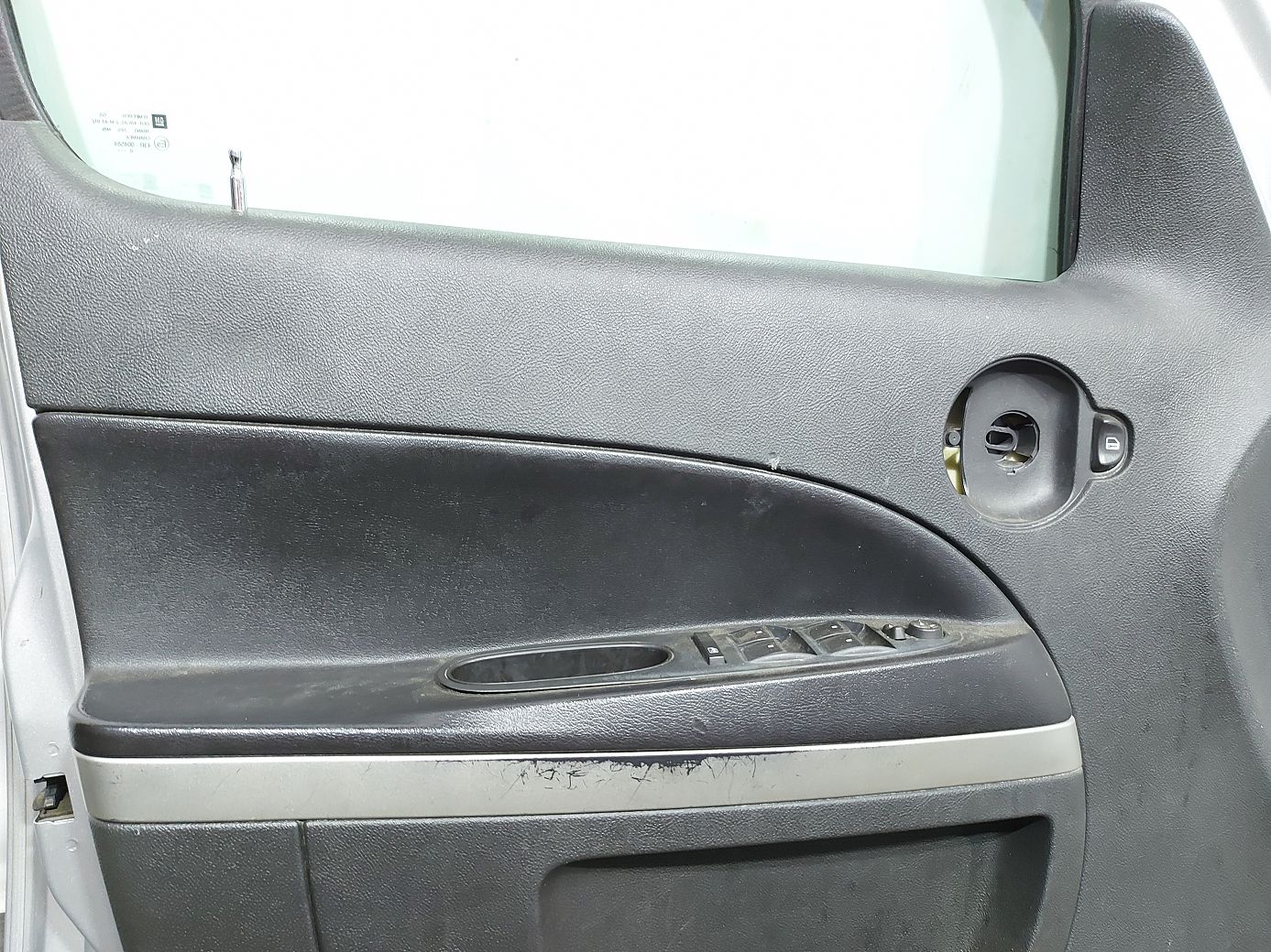 Hhr Дверь передняя левая Chevrolet HHR 2006-2011 20915589 Chevrolet HHR 9