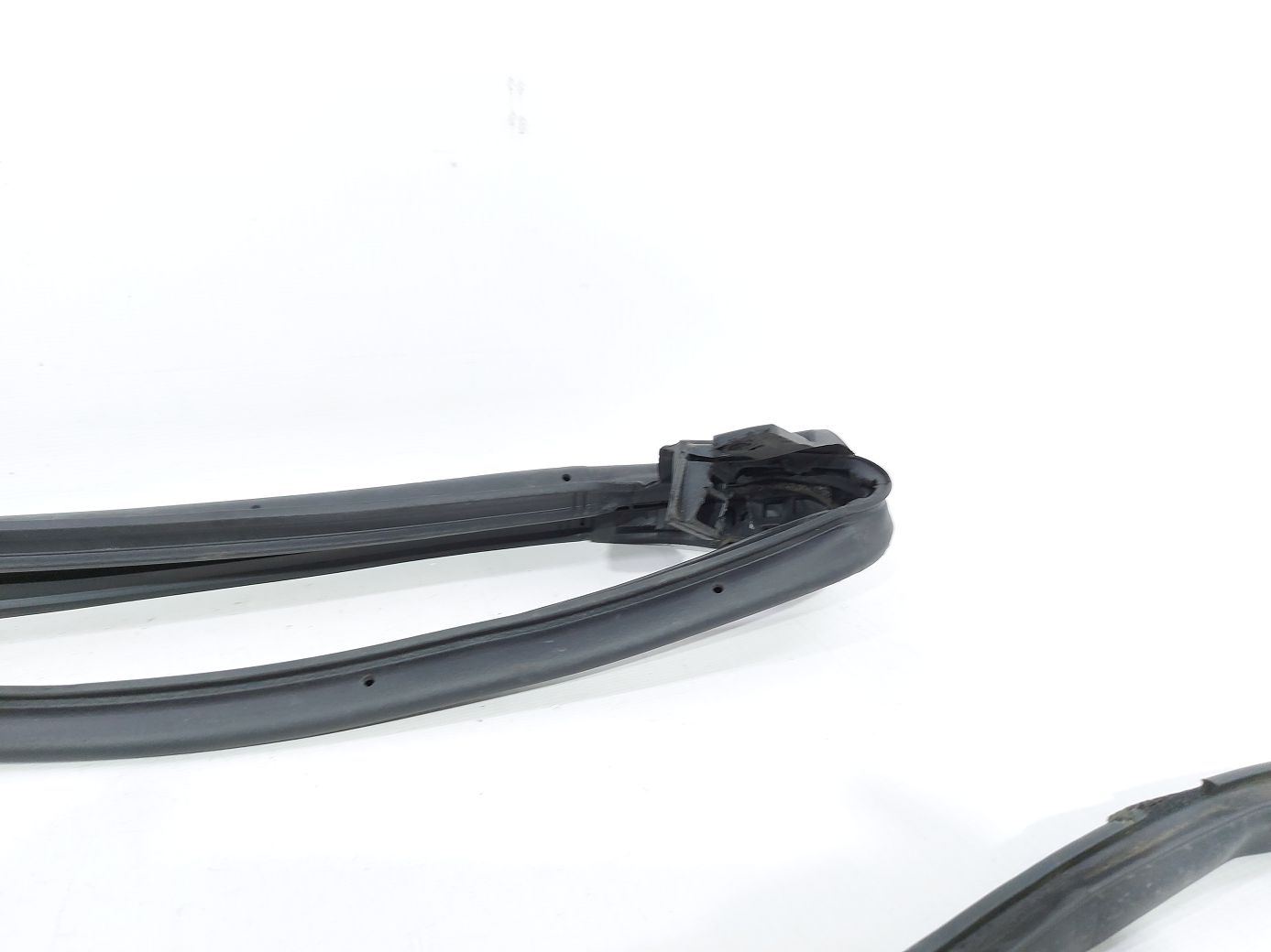 Camry Ущільнювальна гумка дверей задньої правої Toyota Camry 2015-2017 6787106150 Toyota Camry 3