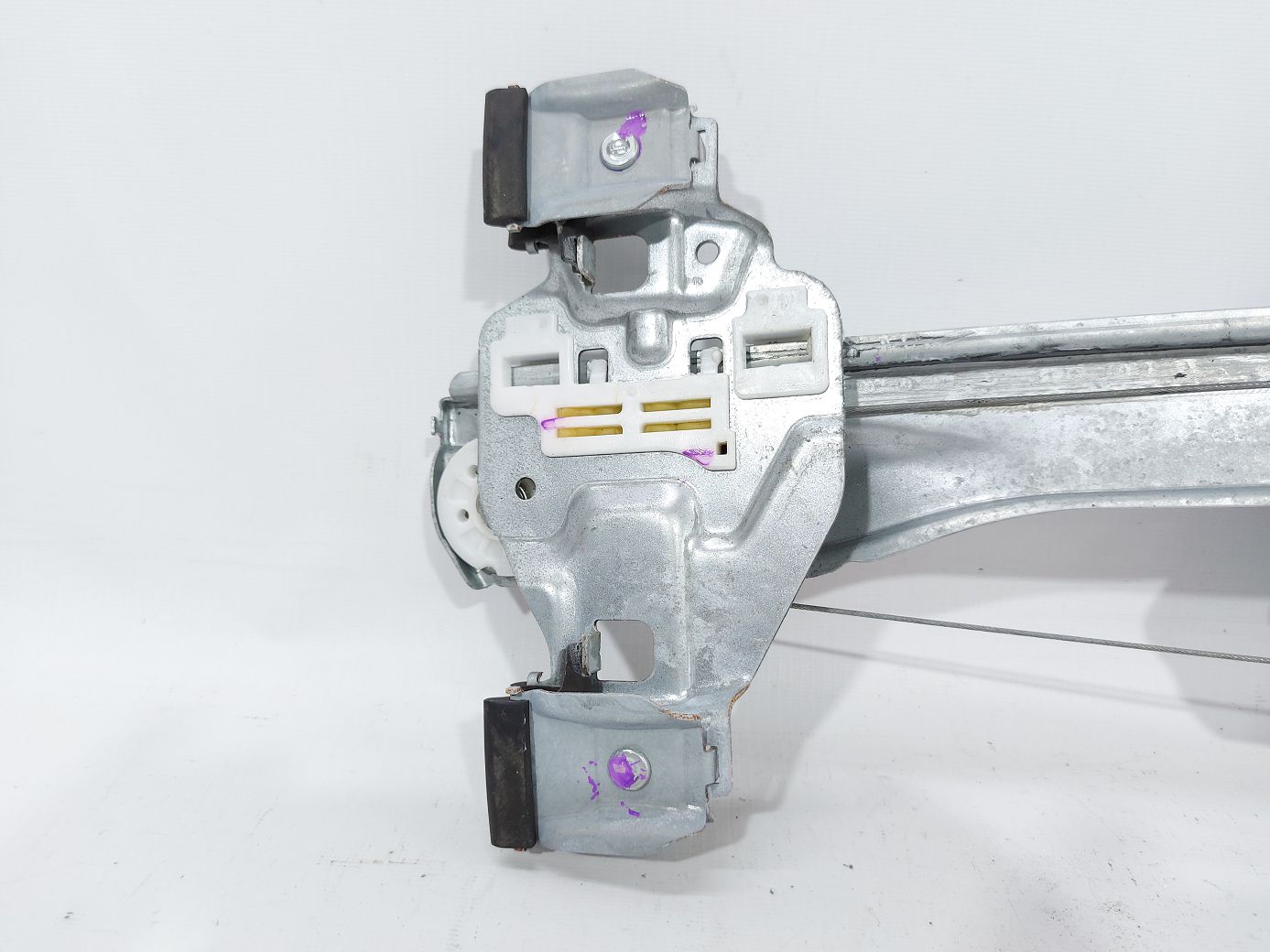 Cruze Склопідйомник дверей задньої лівої Chevrolet Cruze 2011-2012 95040057 Chevrolet Cruze 2