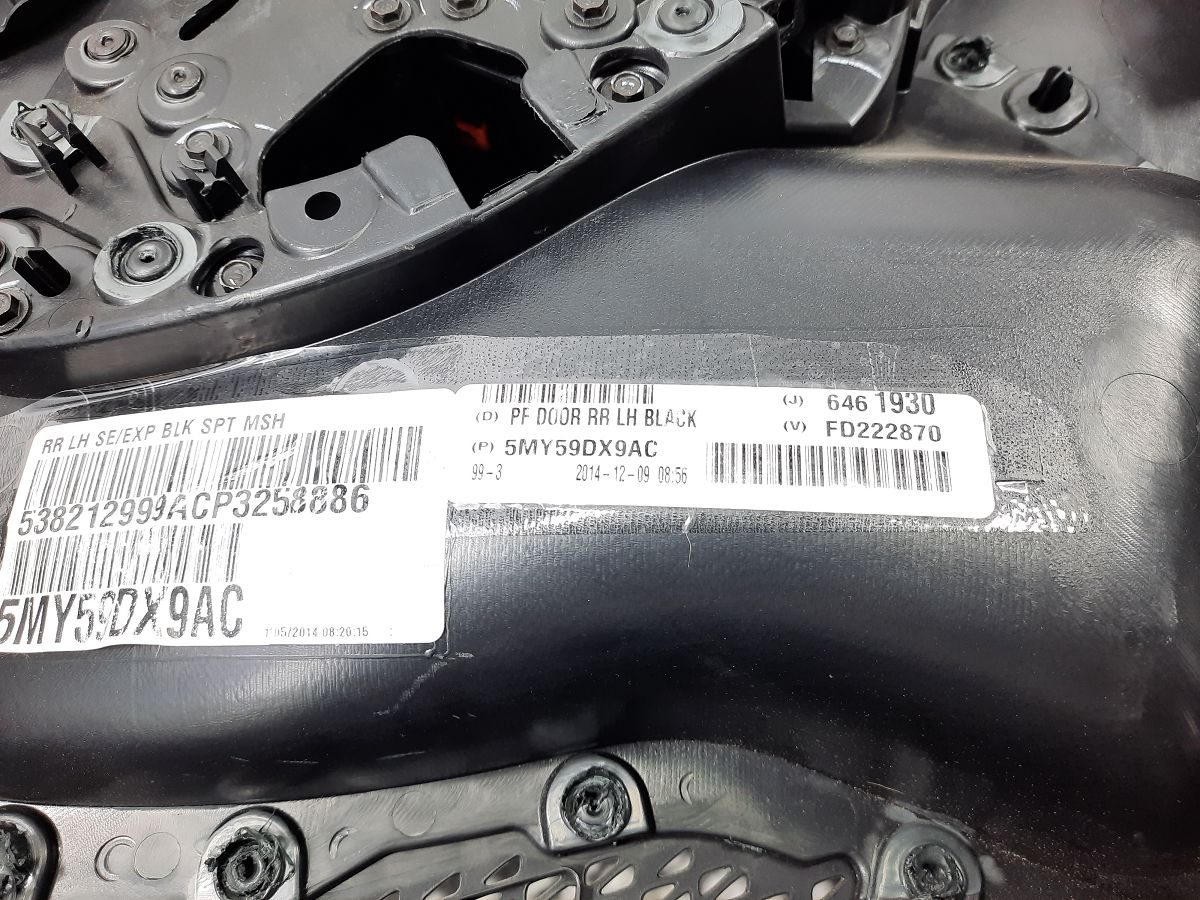 Dart Карта дверей задньої лівої (чорна) шкіра з тканиною Dodge Dart 2014-2015 5MY59DX9AD Dodge Dart 9