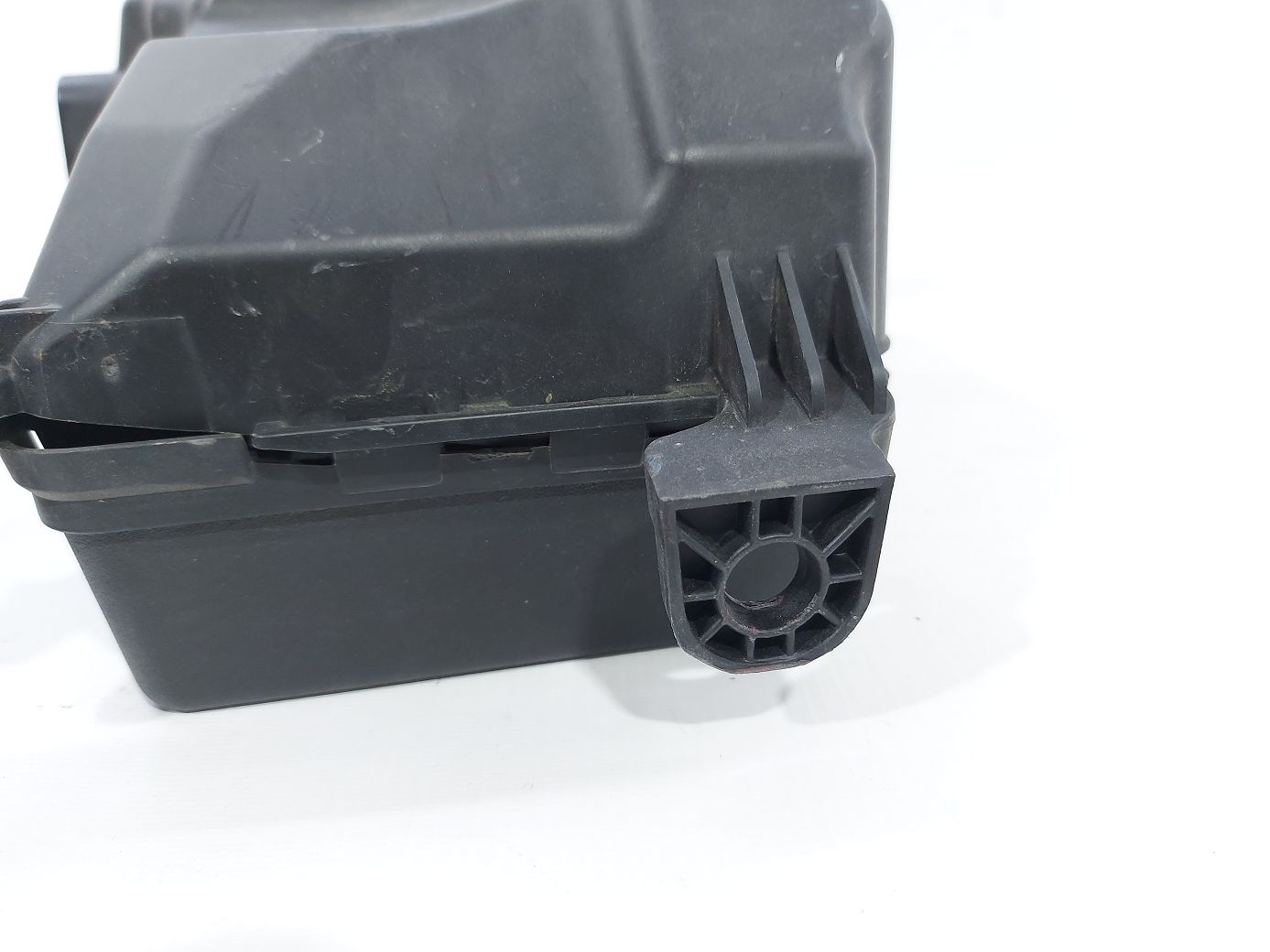 Dart Корпус блока предохранителей (нижняя часть) Dodge Dart 2013-2019 68149943AH Dodge Dart 7