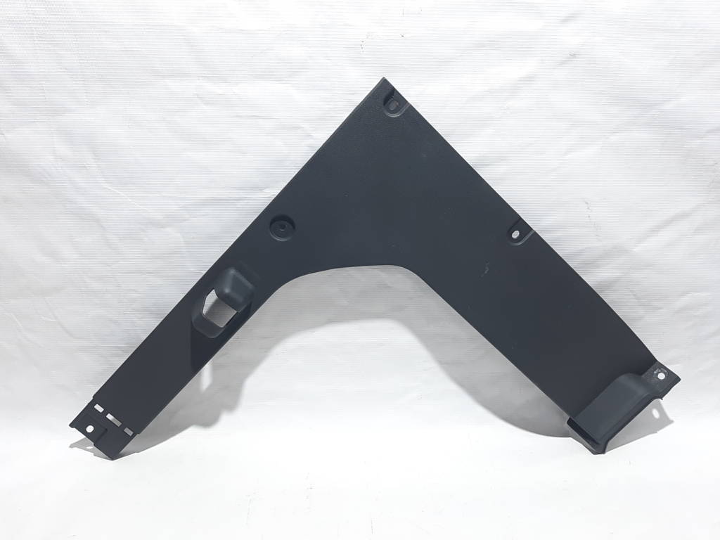 Elantra. Обшивка проёма багажного отделения левая Hyundai Elantra 2017-2018 85784F3000TRY Hyundai Elantra