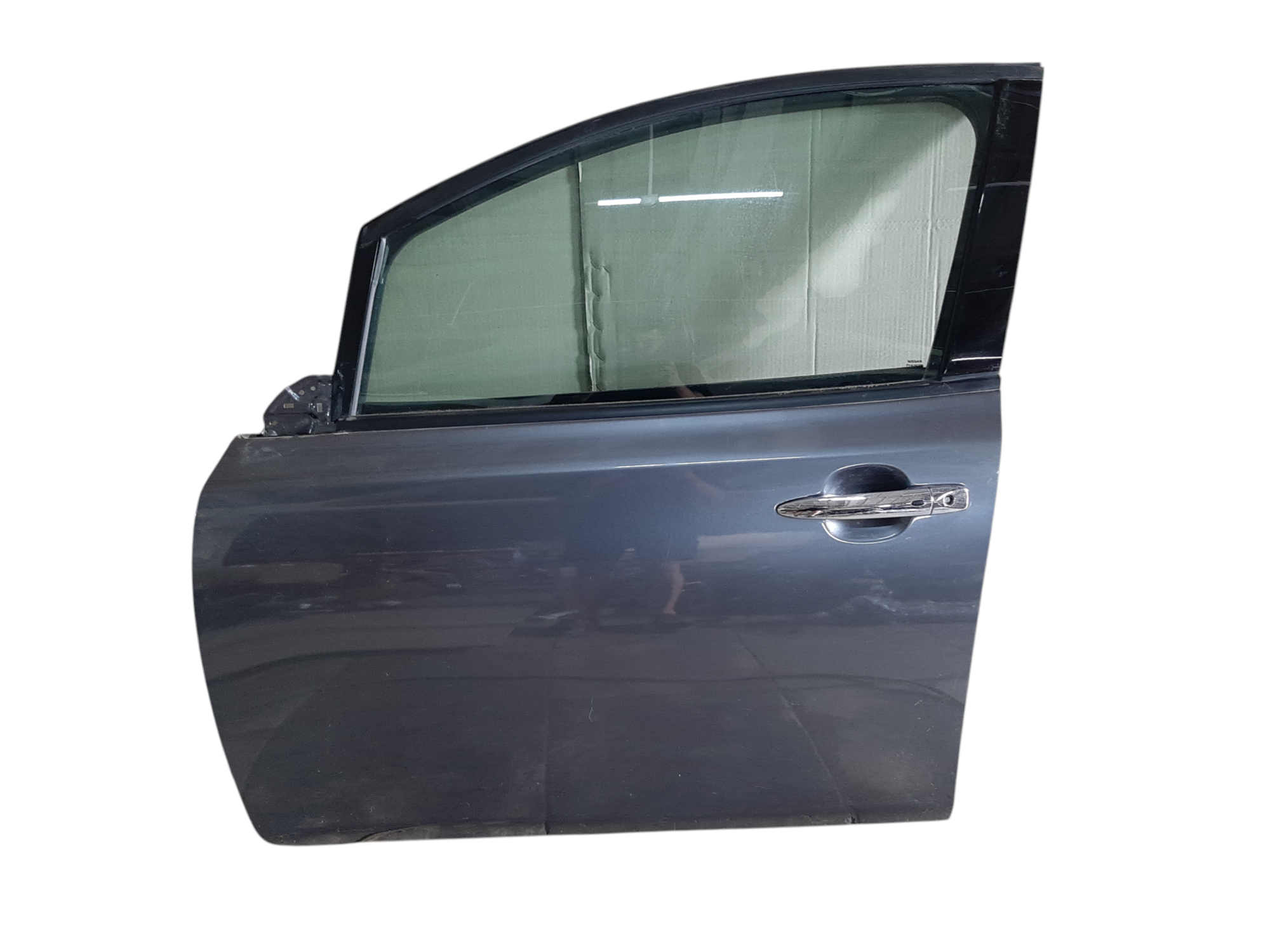 Leaf. Двері передні ліві Nissan Leaf 2018-2025 801013NF1A Nissan Leaf