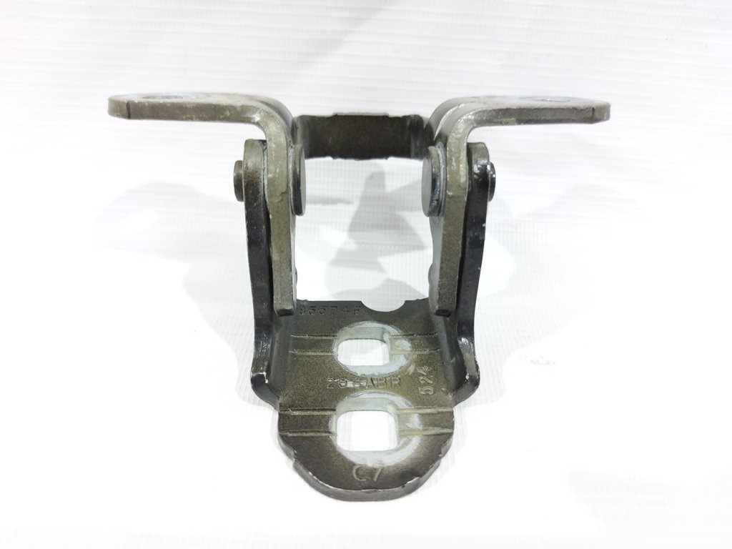 Journey Петля дверей задньої правої верхня Dodge Journey 2009-2018 5067940AD Dodge Journey 2