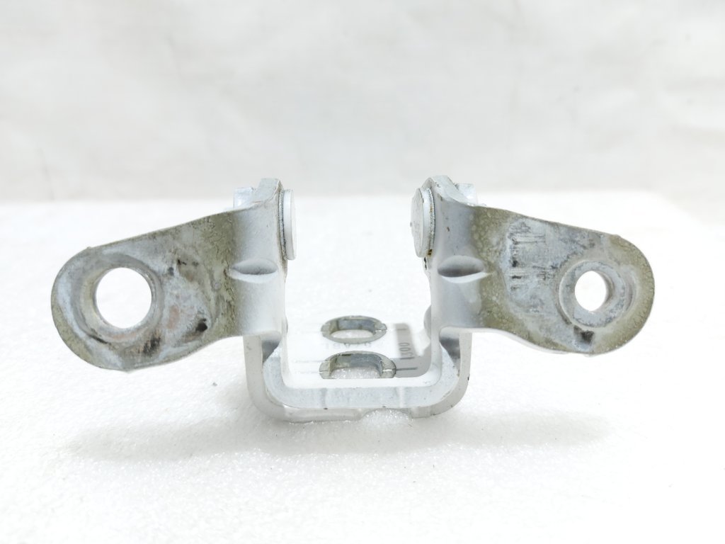 Patriot Петля дверей передньої/задньої лівої верхня Jeep Patriot 2007-2017 5074257AB Jeep Patriot 33