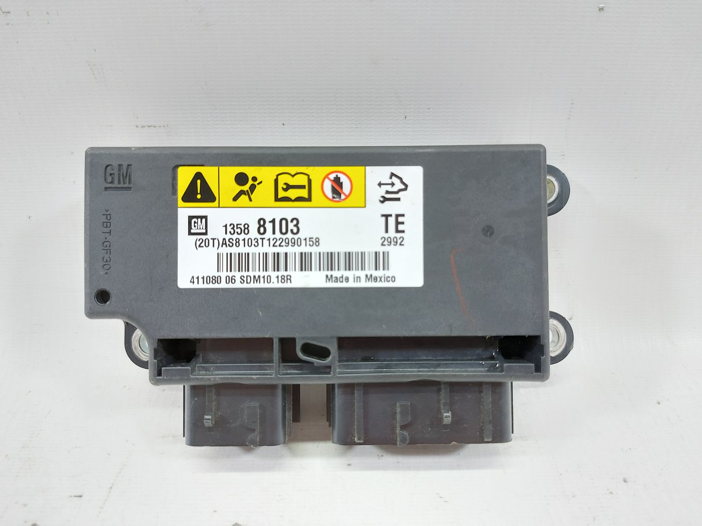 Malibu. Air Bag блок Chevrolet Malibu 2013-2014 13598485 Chevrolet Malibu