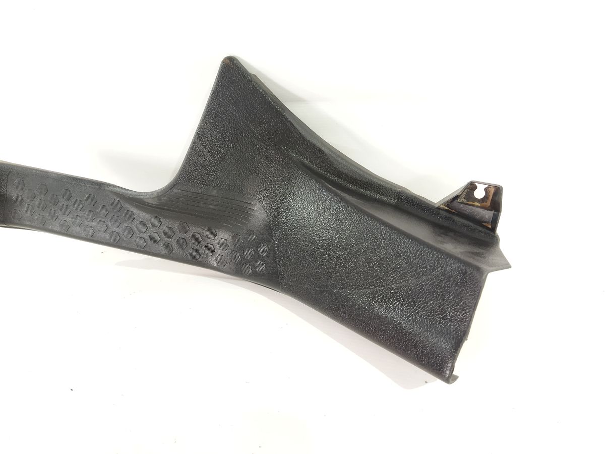 Forester Накладка порога ззаду ліва Subaru Forester 2014-2018 94061SG010VH Subaru Forester 3