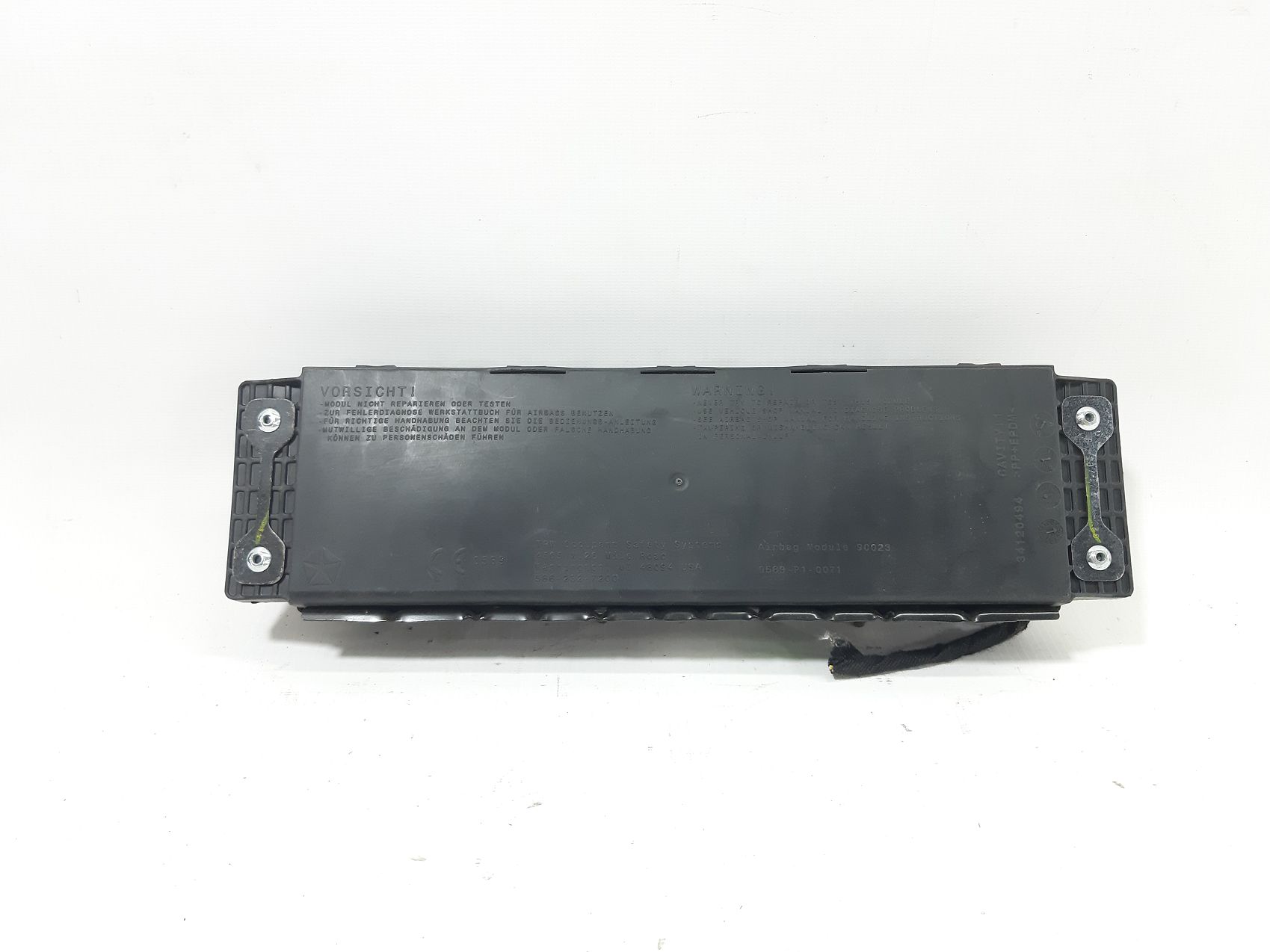 Dart. Air Bag ніг правий Dodge Dart 2013-2016 5057857AD Dodge Dart