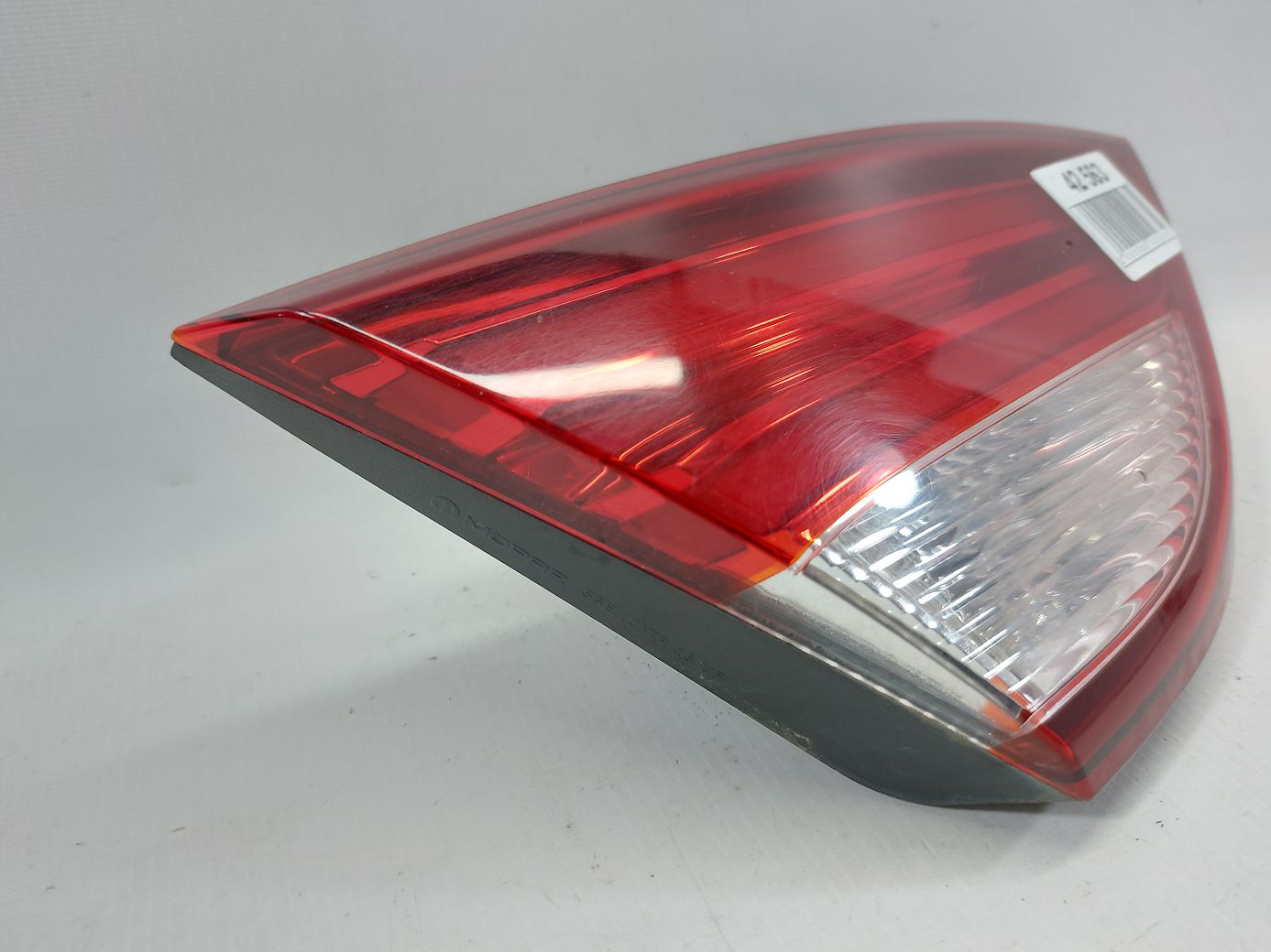 200 limited Ліхтар кришки багажника лівий Chrysler 200 Limited 2015-2017 68110363AB Chrysler 200 Limited 3