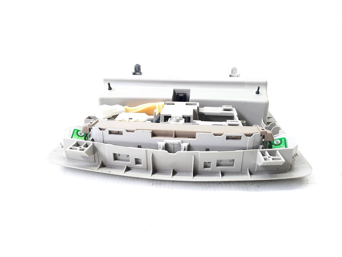 Sentra Плафон передній стельовий Nissan Sentra 2016-2019 264303TA9A Nissan Sentra 6 Sentra Плафон передній стельовий Nissan Sentra 2016-2019 264303TA9A Nissan Sentra 6