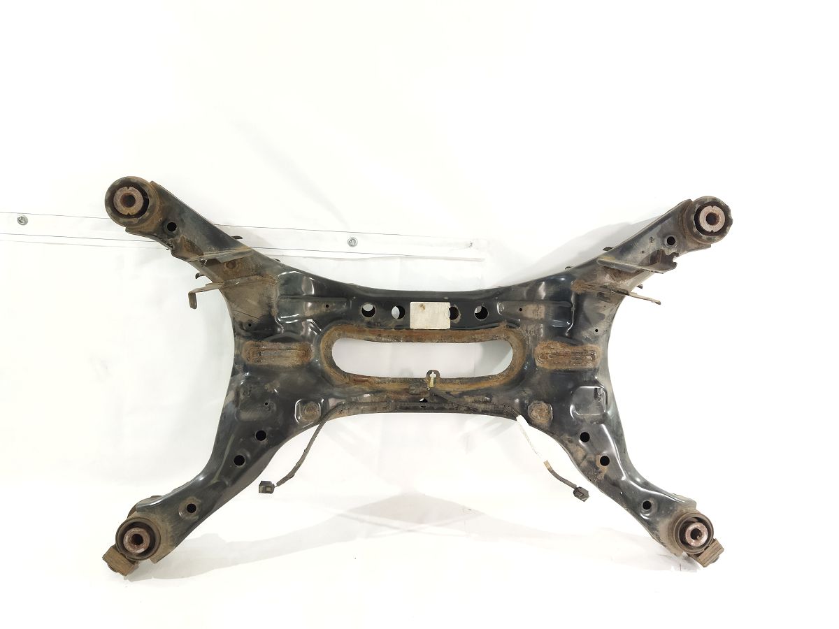 Altima. Підрамник задній Nissan Altima 2013-2018 554003TA1B Nissan Altima