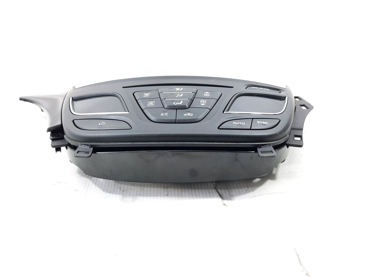 Regal Кнопки управления климат контролем Buick Regal 2014-2017 26202378 Buick Regal 4