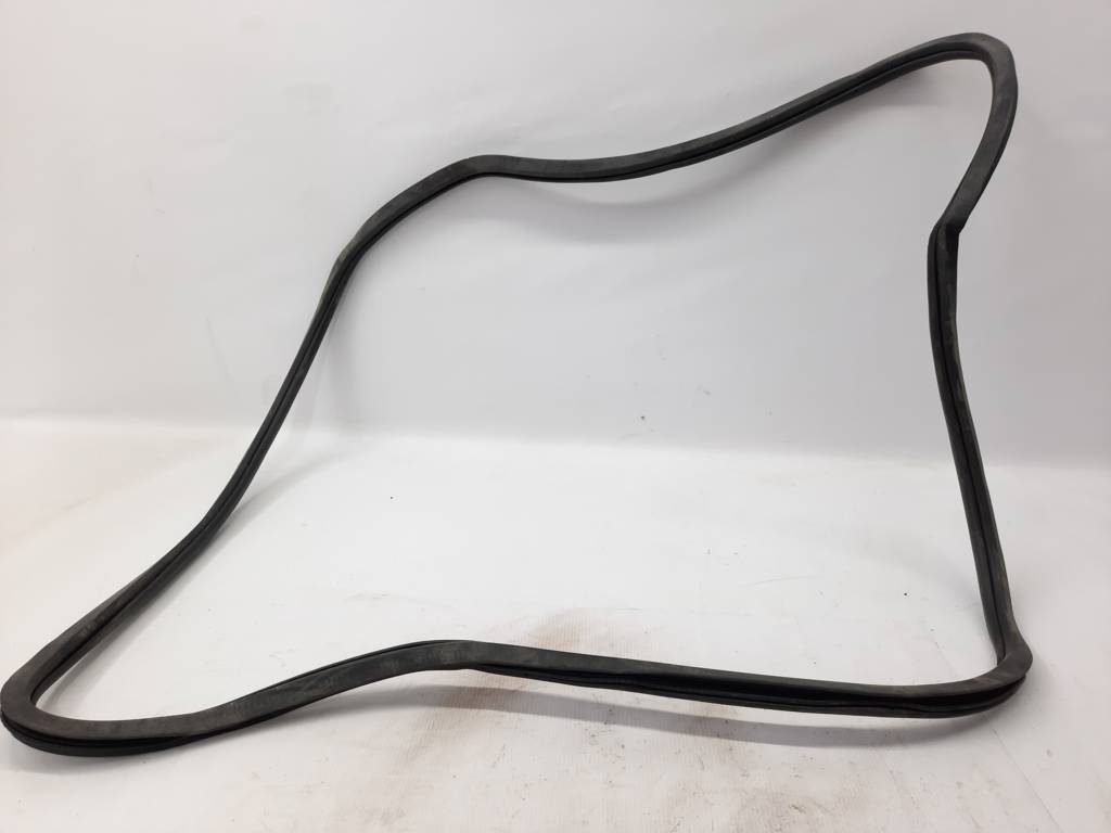 Dart Уплотнительная резинка проёма двери передней левой/правой Dodge Dart 2013-2014 68085076AF Dodge Dart 24