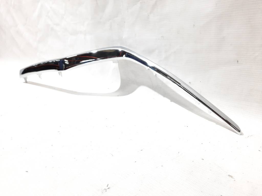 Молдинги решітки радіатора Молдинг решітки радіатора правий Honda CR-V `17-19 Honda CR-V 3 Молдинги решітки радіатора Молдинг решітки радіатора правий Honda CR-V `17-19 Honda CR-V 3