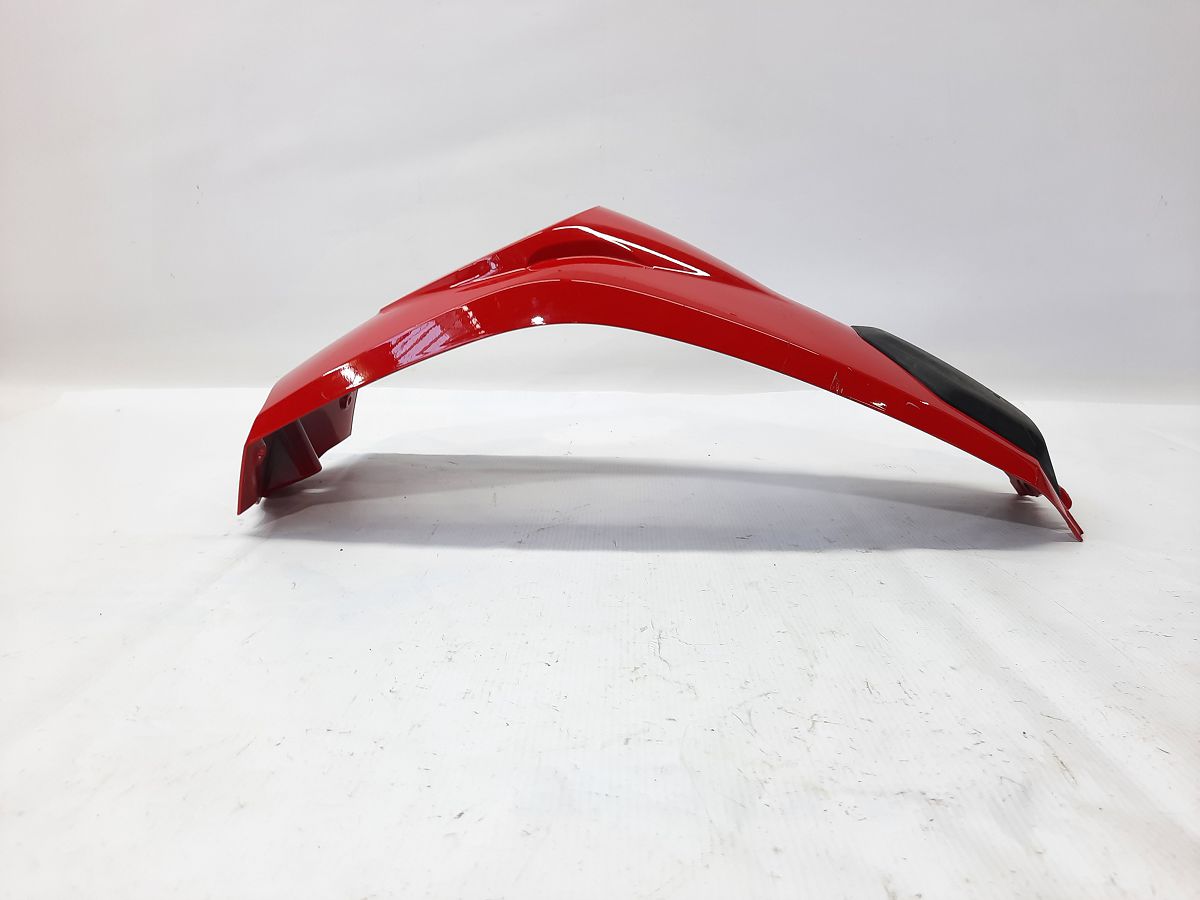 R 1200 Обшивка бензобака центральна BMW R 1200 2014 46638536976 BMW R 1200 5