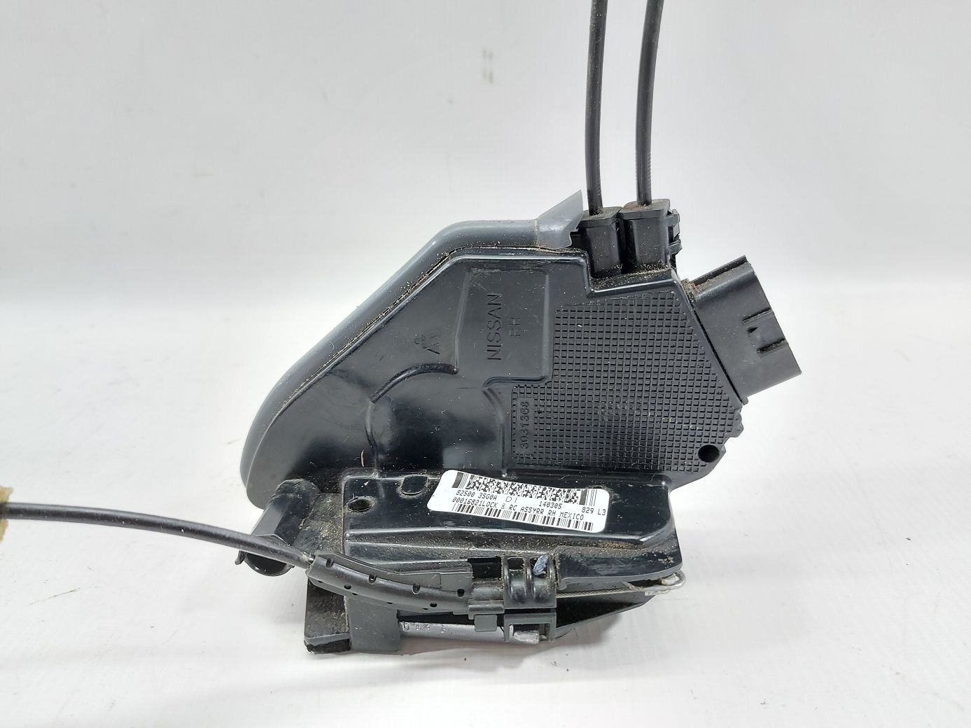 Sentra Замок двери задней правой Nissan Sentra 2013-2019 825009AN0A Nissan Sentra 2