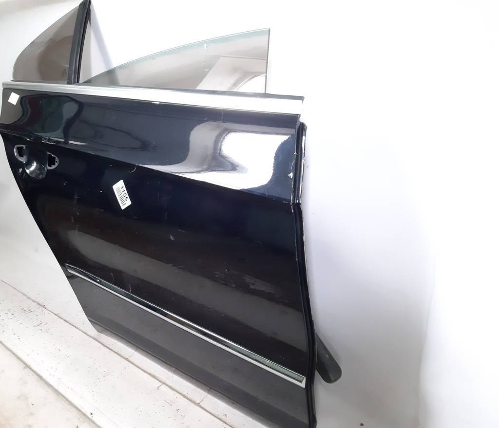 Passat cc Дверь задняя правая голая Volkswagen Passat CC 2009-2017 3C8833056E Volkswagen Passat CC 9
