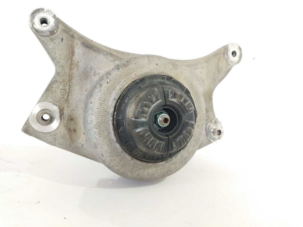 A4 Стойка амортизатора передняя левая/(правая) Audi A4 2013-2016 8K0413031BA Audi A4 6