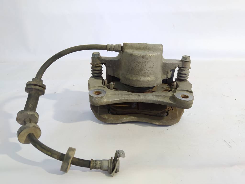 200s. Супорт гальмівний передній правий Chrysler 200 S 2015-2017 68225168AC Chrysler 200 S