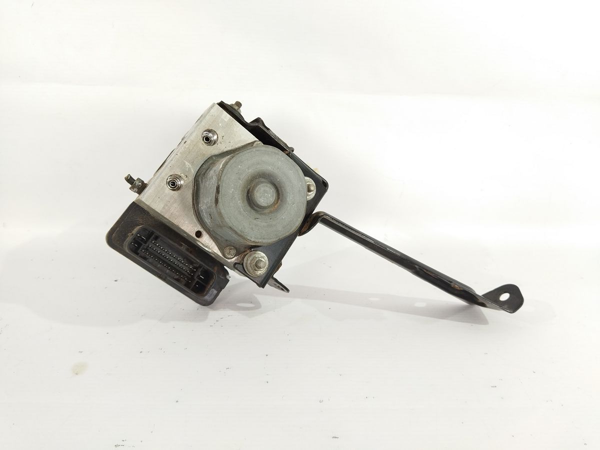 Forester. Блок ABS Subaru Forester 2014-2015 27596SG080 Subaru Forester
