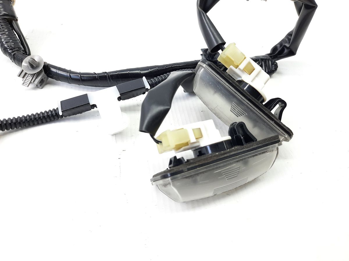 Impreza Проводка крышки багажника Subaru Impreza 2015-2016 81811FJ070 Subaru Impreza 7