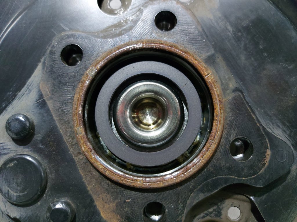 Camry Ступиця задня ліва Toyota Camry 2012-2018 4246006070 Toyota Camry 5