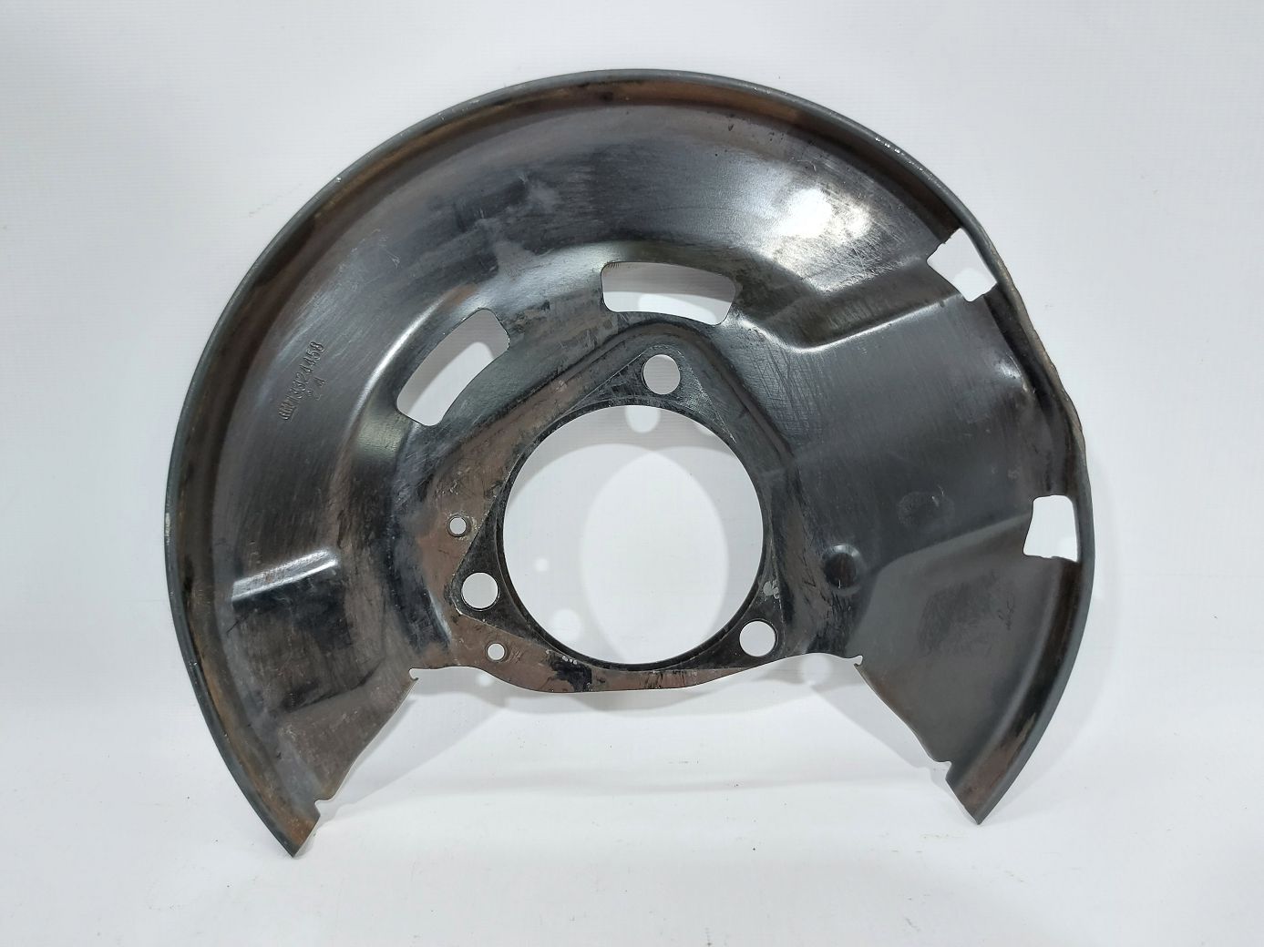 Volt Пильовик гальмівного диска переднього лівого Chevrolet Volt 2011-2015 13324458 Chevrolet Volt 2