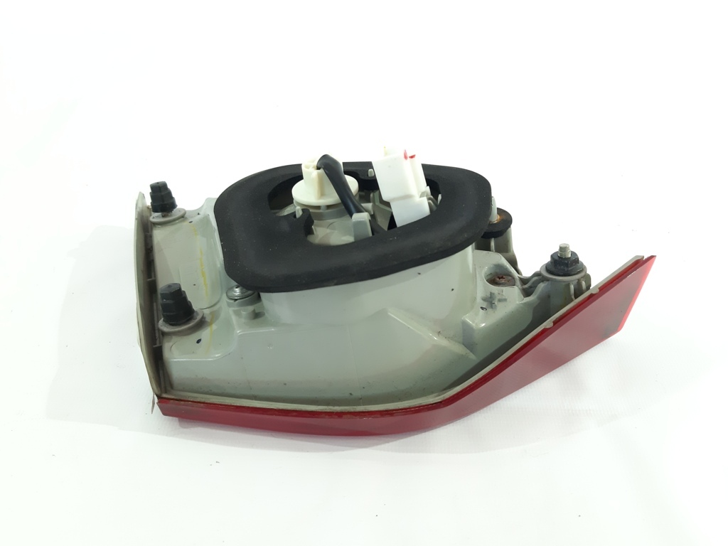 Sonata Фонарь крышки багажника правый Hyundai Sonata 2009-2015 924043Q000 Hyundai Sonata 3