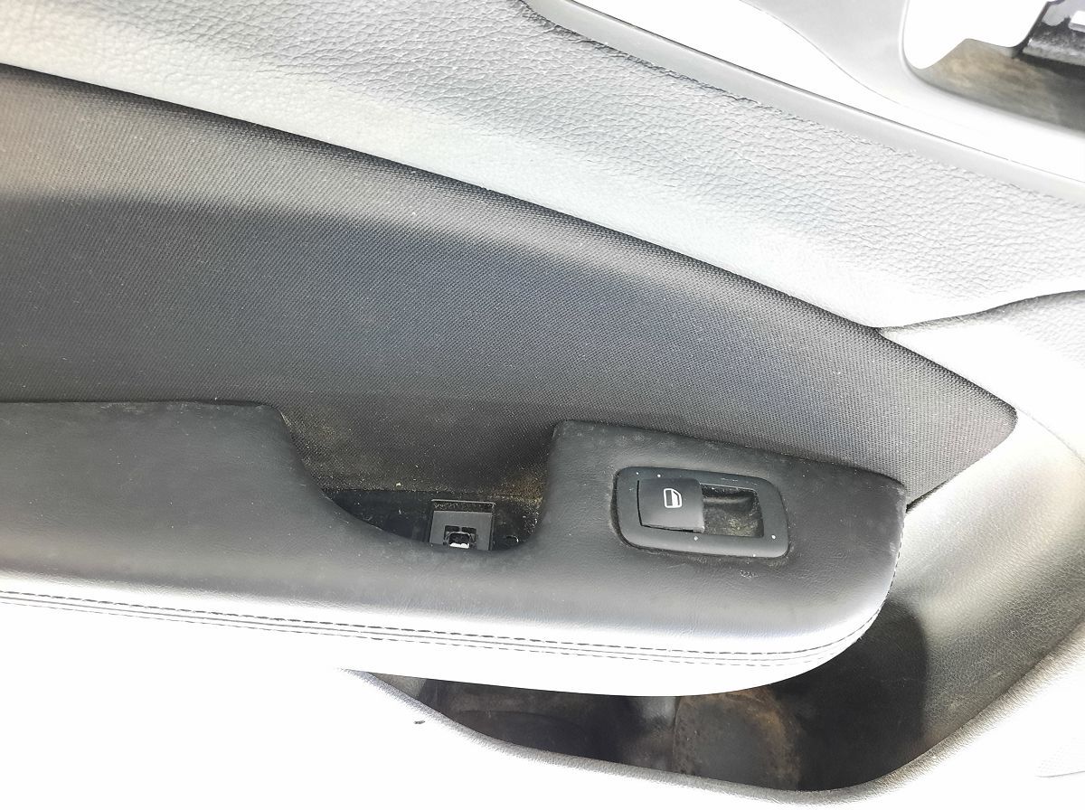 200 limited Карта дверей задньої лівої Chrysler 200 Limited 2015-2017 5VD99DX9AA Chrysler 200 Limited 5