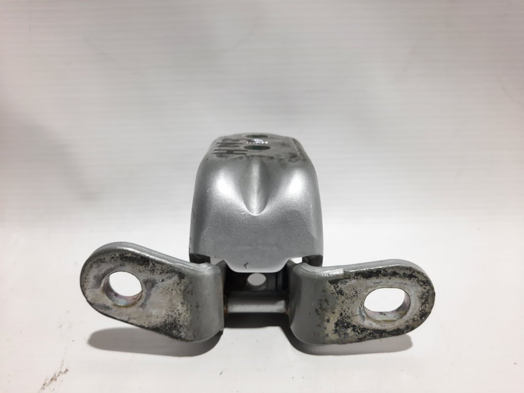 Sonata Петля дверей передньої правої низ/верх Hyundai Sonata 2005-2020 793202E000 Hyundai Sonata 6