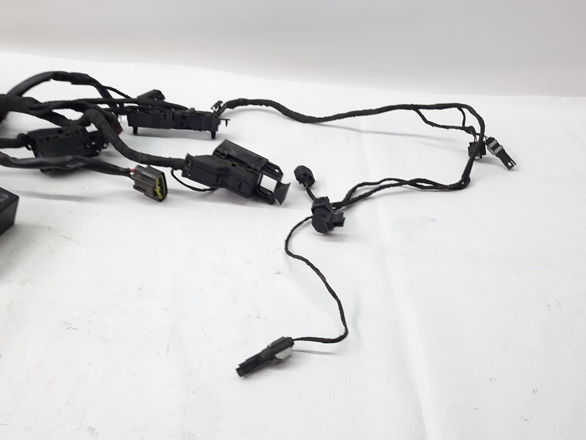 R 1200 Проводка основний BMW R 1200 2014 61118549370 BMW R 1200 4