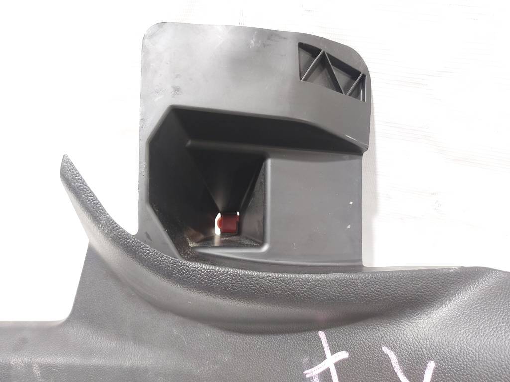 Cruze Обшивка порога заднього ліва Chevrolet Cruze 2016-2018 84243021 Chevrolet Cruze 2