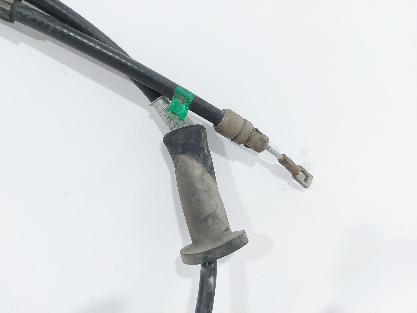 Dart Трос стояночного тормоза правый Dodge Dart 2013-2019 68232030AA Dodge Dart 13