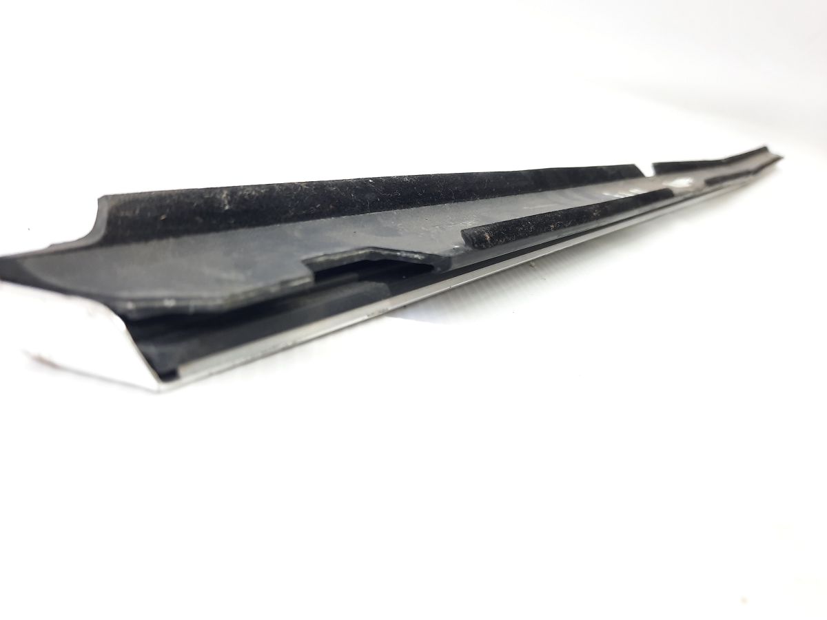 Passat cc Молдинг стекла двери задней левой (согнут) Volkswagen Passat CC 2009-2017 3C8839475F3Q7 Volkswagen Passat CC 3